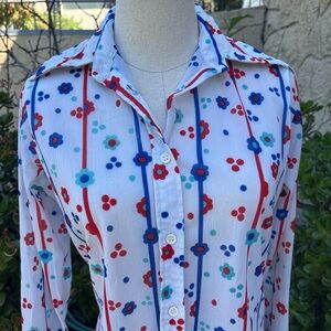 70s VTG White Flower Power Collared Shirt sz Medium